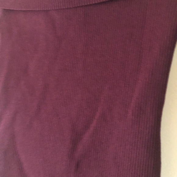 Eva Mendes Maroon Ribbed Off the Shoulder Long Sleeve Bodysuit M - Picture 4 of 7